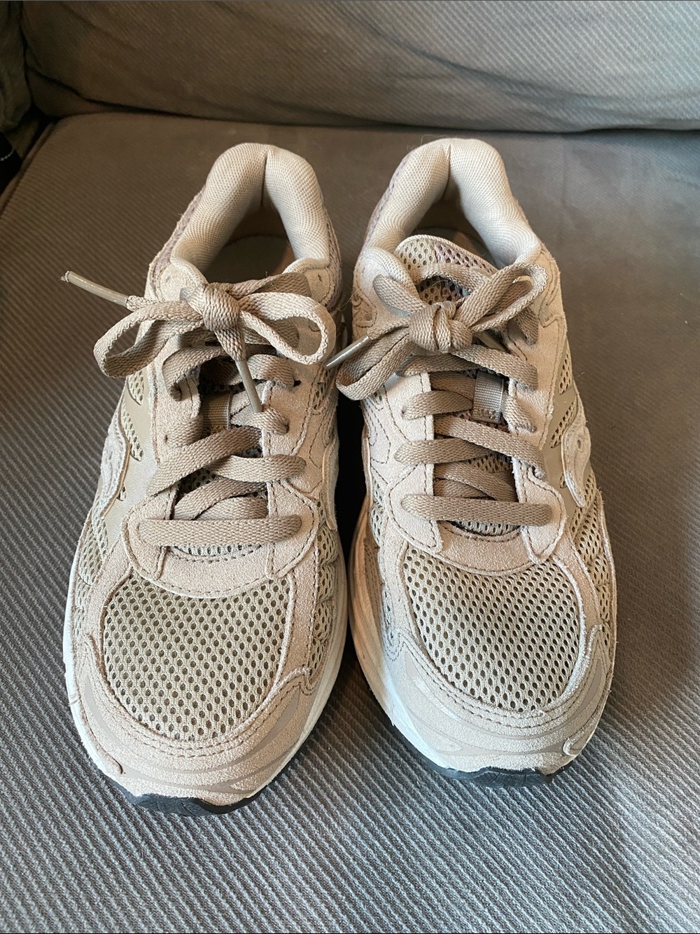 Saucony Omni 9 Sneakers